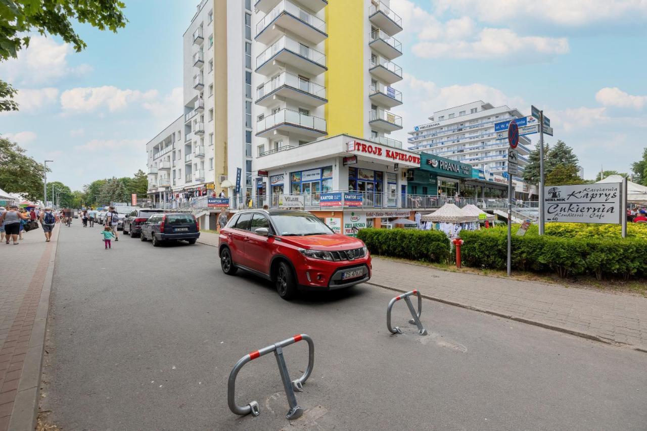 Apartamenty Przy Plazy Reymonta By Noclegi Renters Колобжег Екстериор снимка